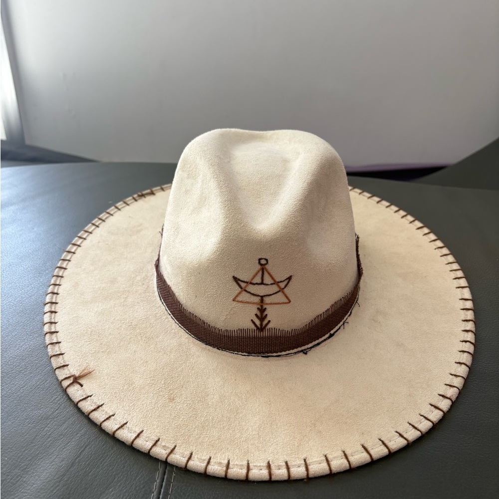 Beige Embroidered Women's Hat
